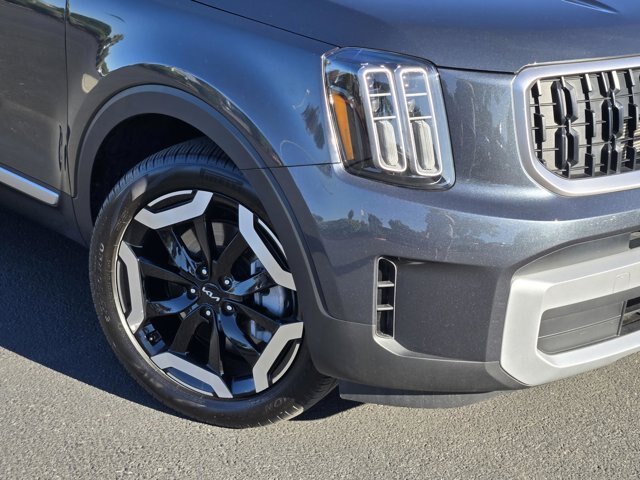 Used 2024 Kia Telluride EX AWD/4WD image 9
