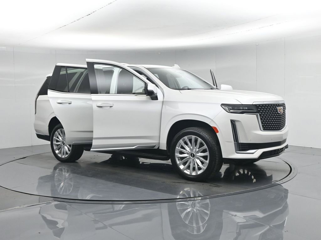 Used 2024 Cadillac Escalade Luxury w/ LPO, Floor Liner Package image 36