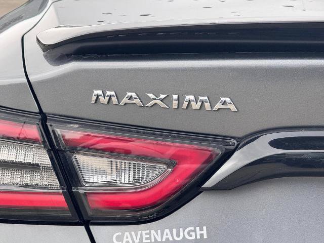 Used 2022 Nissan Maxima SR w/ Sport Mat Group FWD image 7