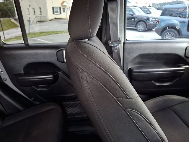 Used 2021 Jeep Gladiator Sport AWD/4WD image 19