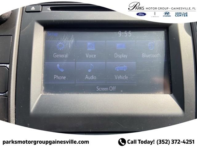 Used 2017 Toyota Camry LE image 16