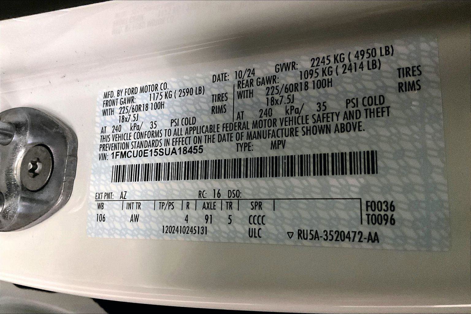 Certified 2025 Ford Escape SE w/ PHEV Premium Package image 32