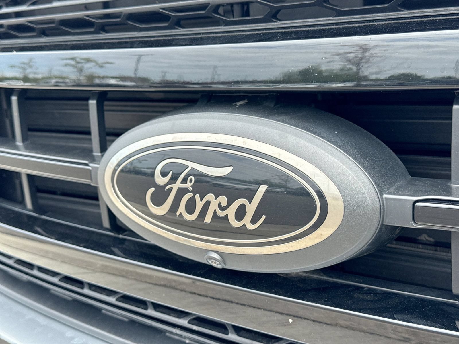 Certified 2023 Ford F150 Platinum w/ FX4 Off-Road Package AWD/4WD image 15
