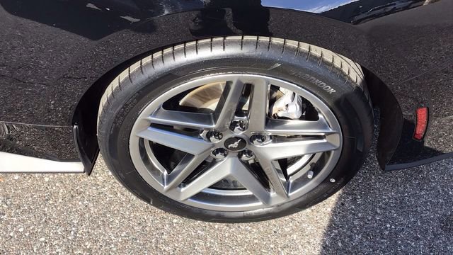 Certified 2024 Ford Mustang Coupe image 11