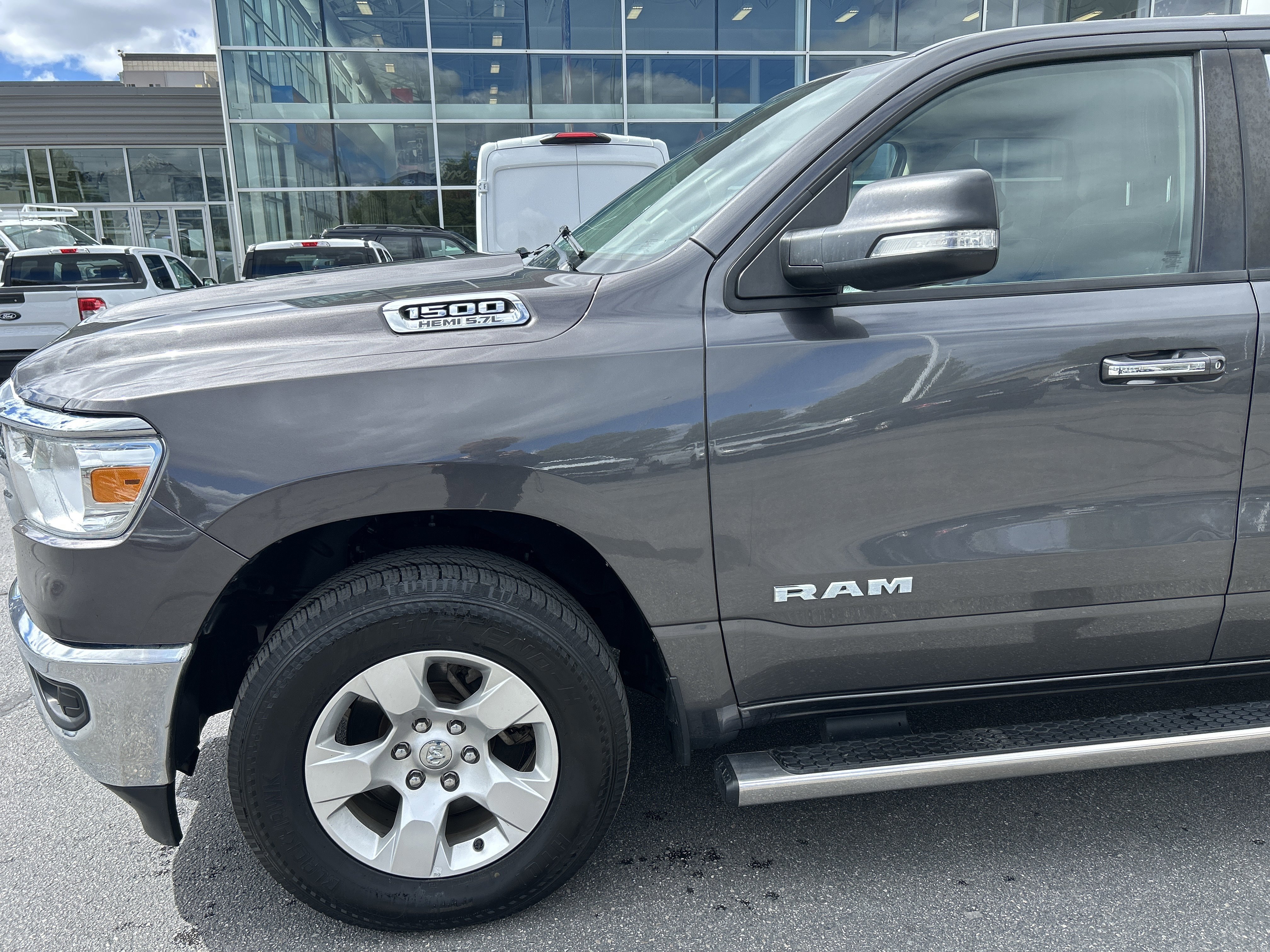 Used 2020 RAM 1500 Big Horn image 2