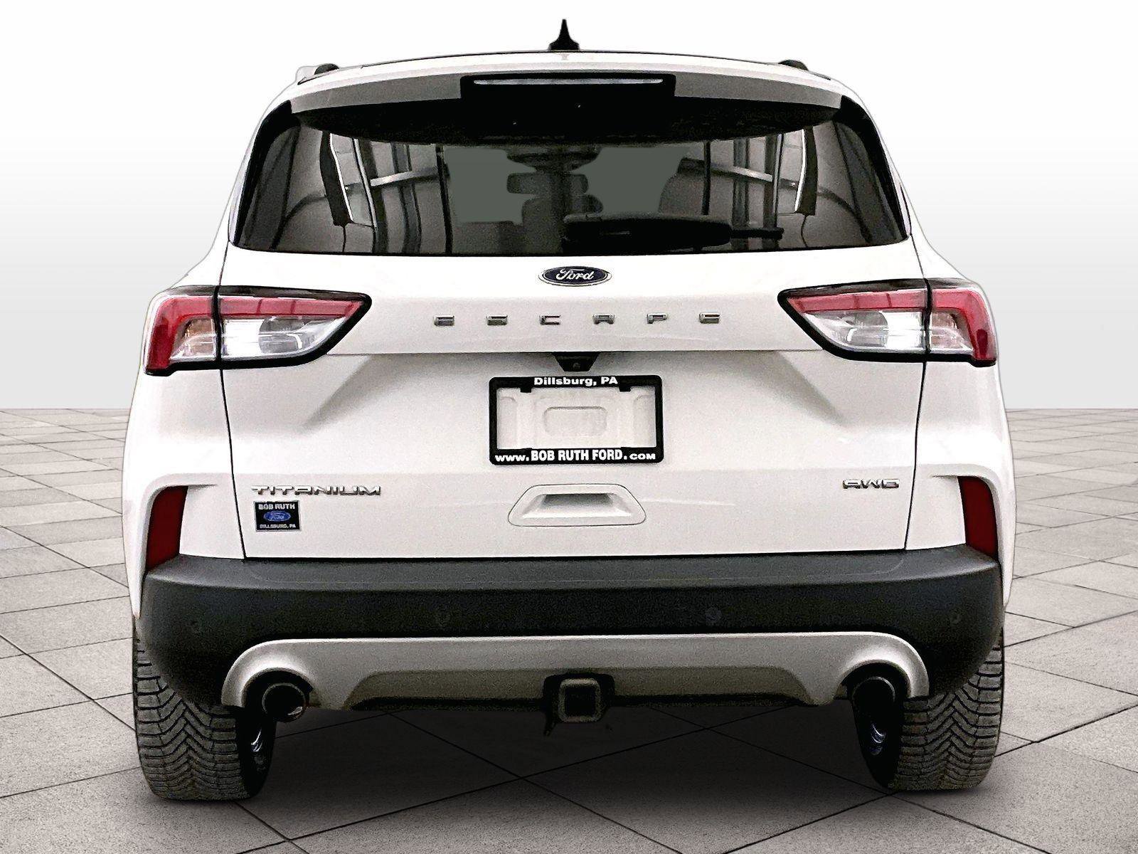 Certified 2020 Ford Escape Titanium w/ Titanium Premium Package 2.0 AWD/4WD image 4