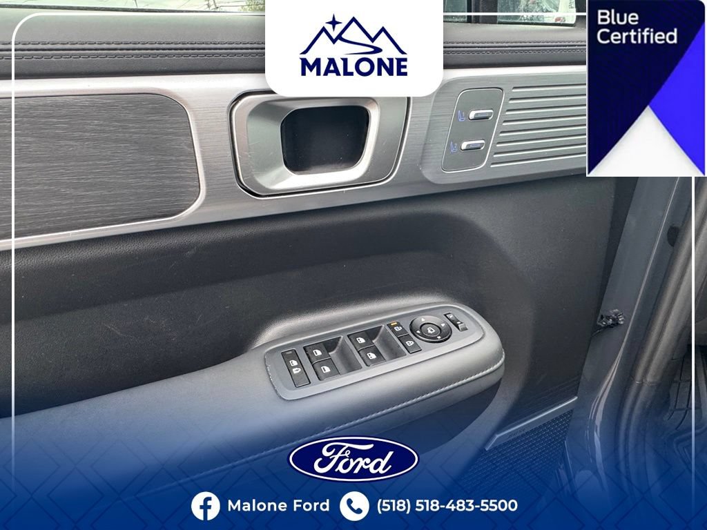 Used 2024 Hyundai Santa Fe Limited AWD/4WD image 3