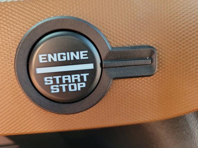 Certified 2024 Ford Bronco Outer Banks AWD/4WD image 30