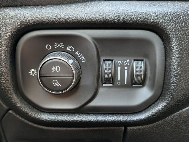 Used 2021 RAM 1500 Laramie AWD/4WD image 23