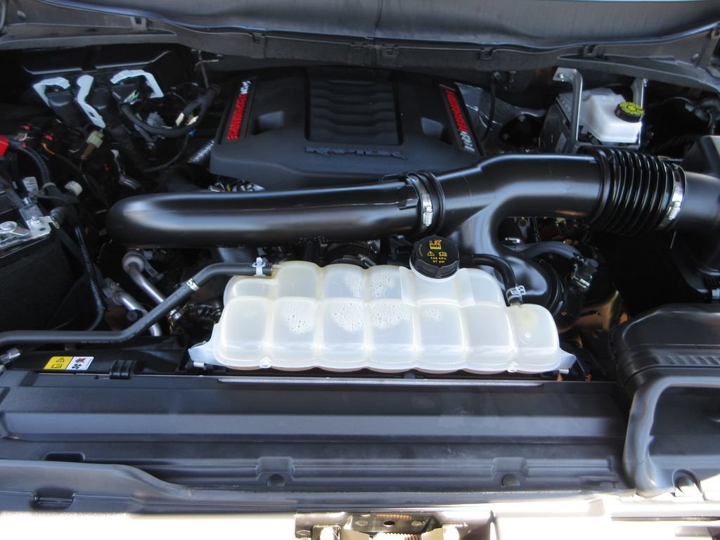 Certified 2025 Ford F150 Raptor AWD/4WD image 30