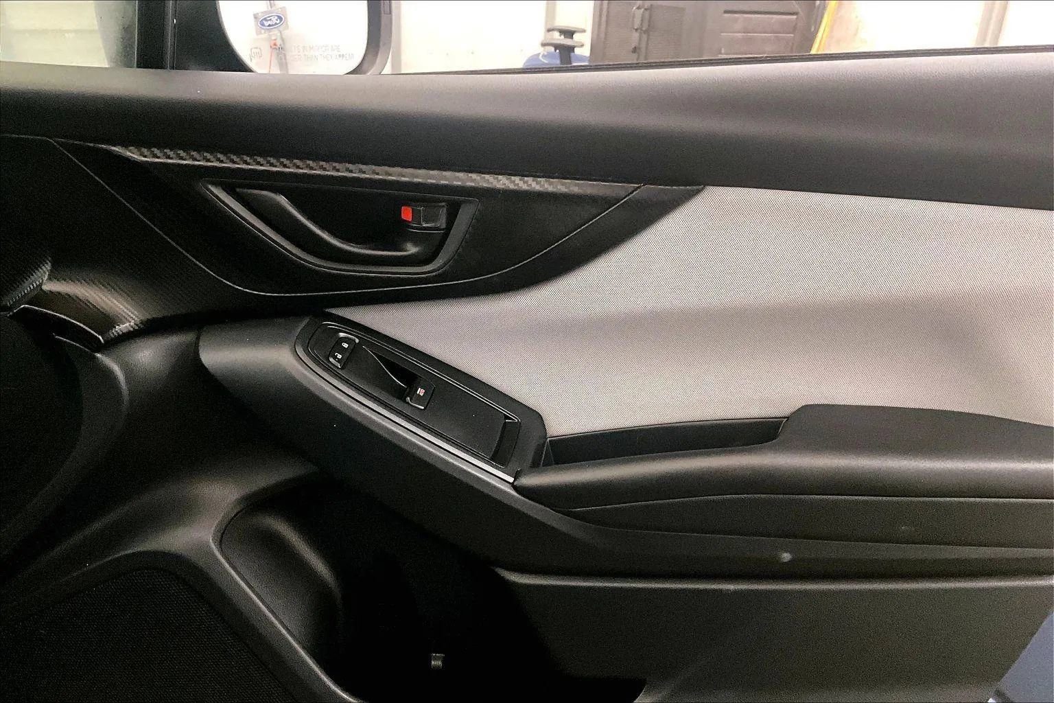 Used 2018 Subaru Crosstrek 2.0i Premium image 23