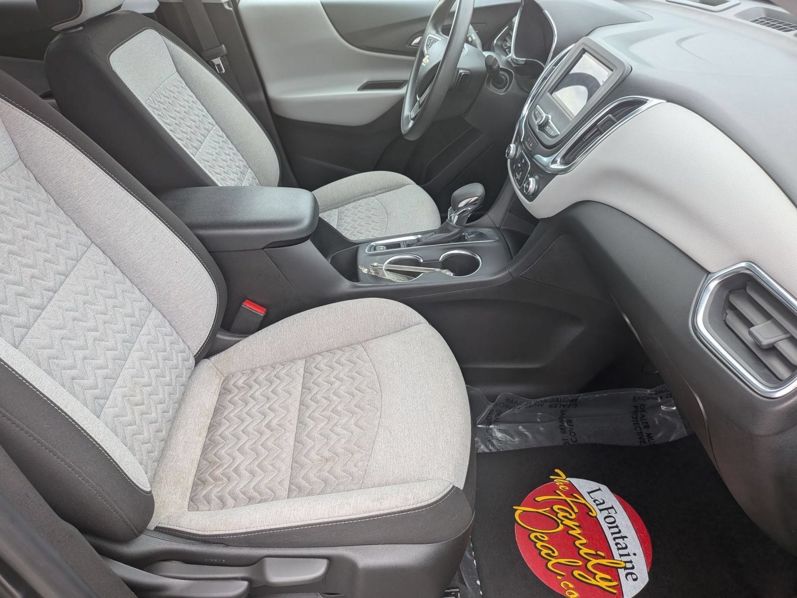 Used 2022 Chevrolet Equinox LS w/ LS Convenience Package FWD image 30