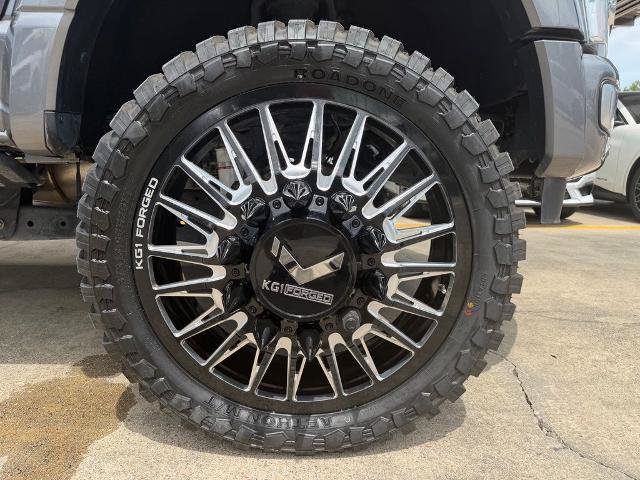 Certified 2024 Ford F450 Platinum w/ FX4 Off-Road Package AWD/4WD image 5
