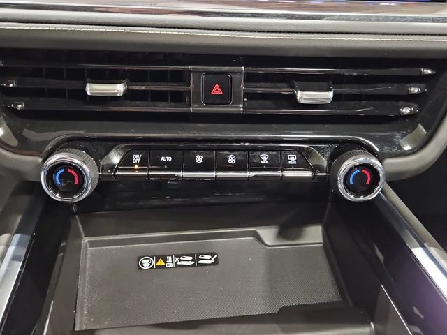 Used 2025 Chevrolet Tahoe Premier w/ Sun And Tow Package AWD/4WD image 32