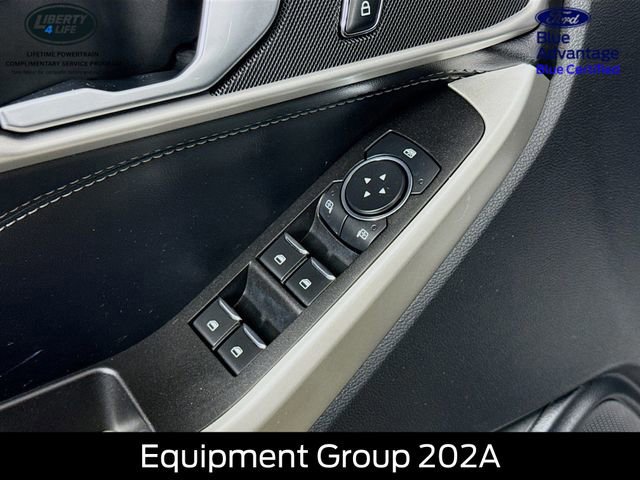Certified 2022 Ford Explorer XLT w/ Equipment Group 202A image 18
