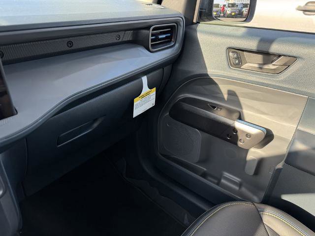 Certified 2025 Ford Maverick Lobo image 25