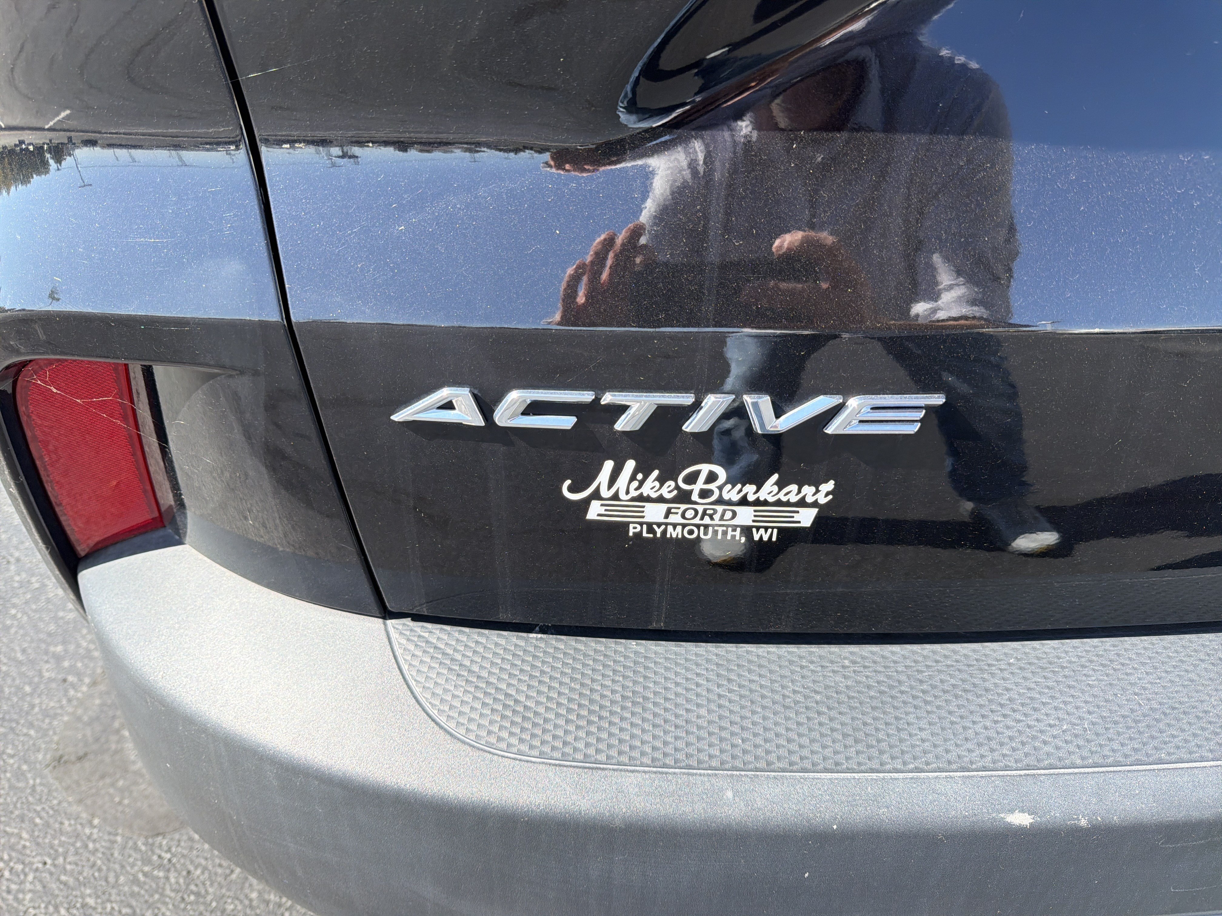 Certified 2023 Ford Escape Active AWD/4WD image 11