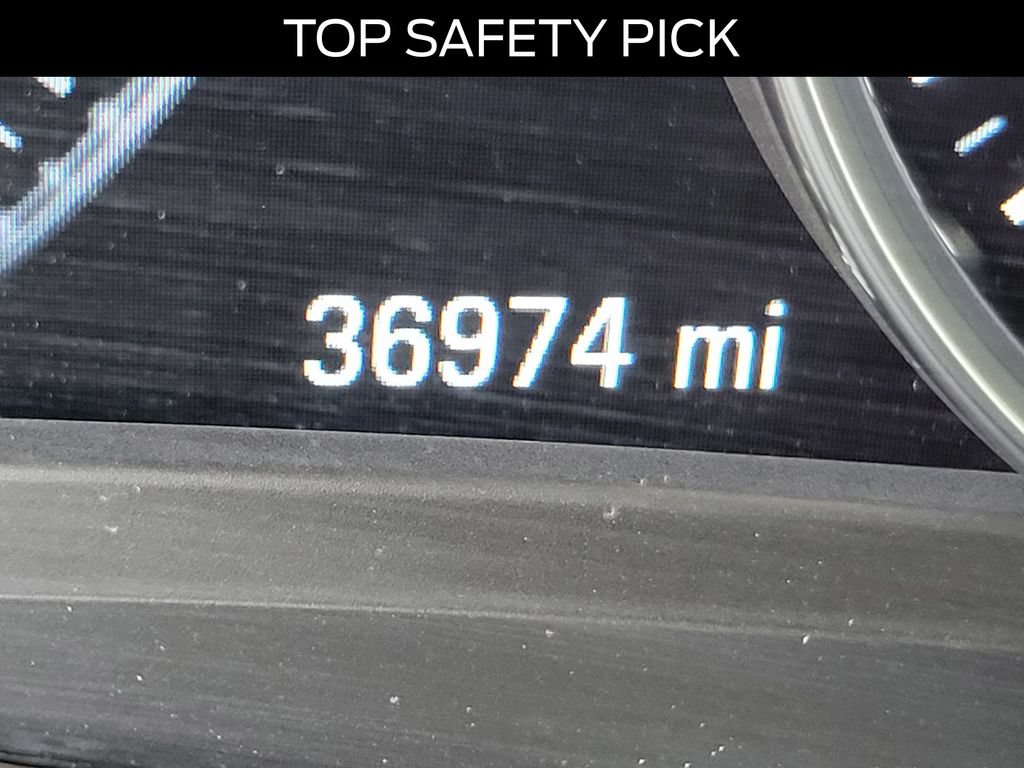 Used 2017 Buick LaCrosse Essence w/ Sights and Sounds Package FWD image 25