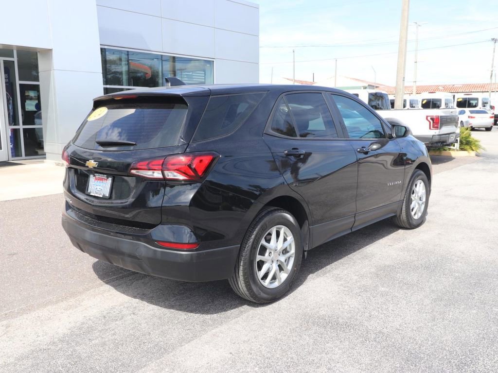 Used 2024 Chevrolet Equinox LS image 5