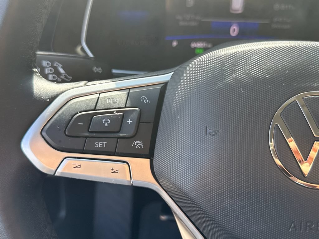 Used 2022 Volkswagen Jetta SE FWD image 14