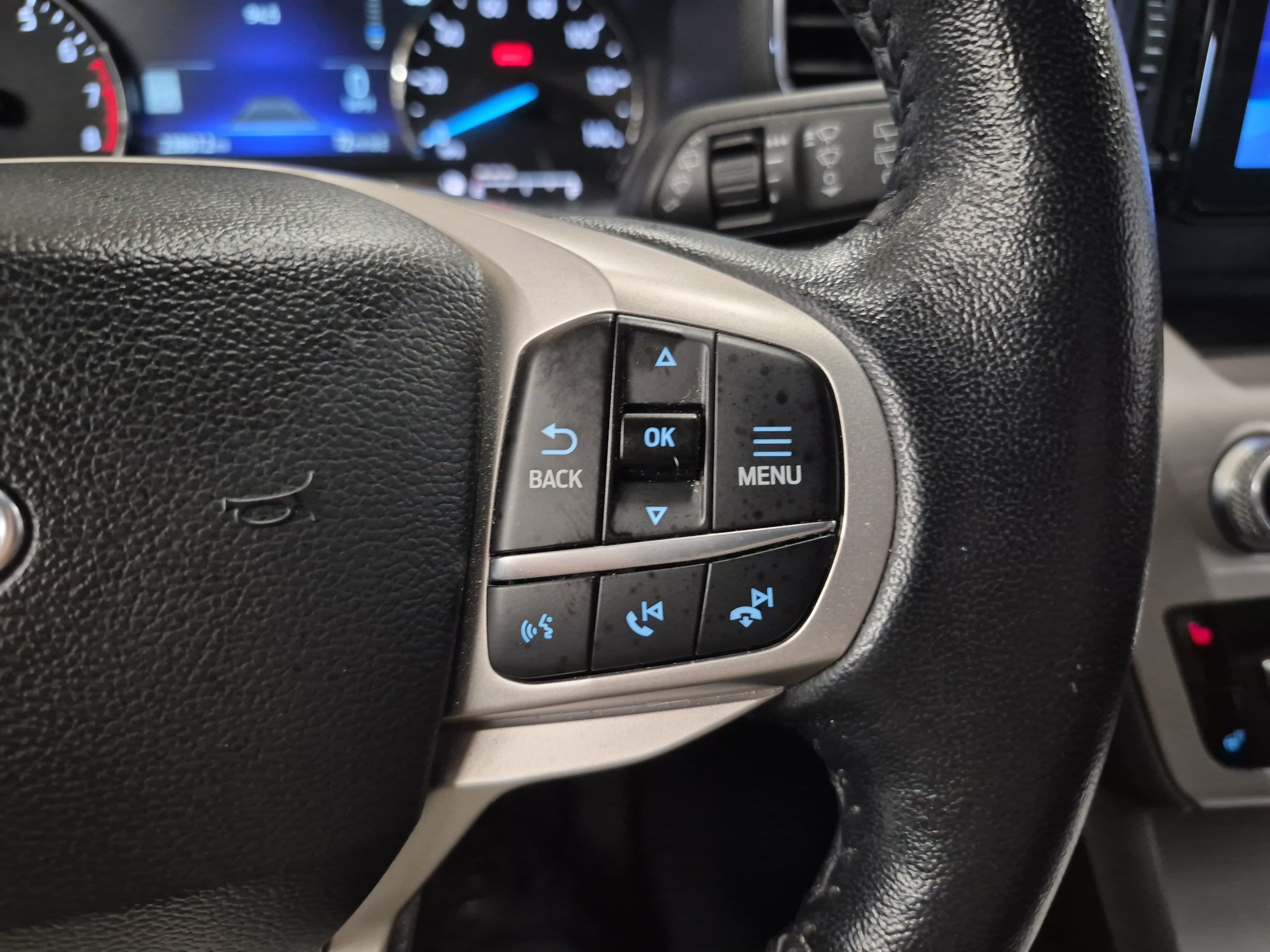 Certified 2023 Ford Explorer XLT w/ Equipment Group 202A RWD image 24