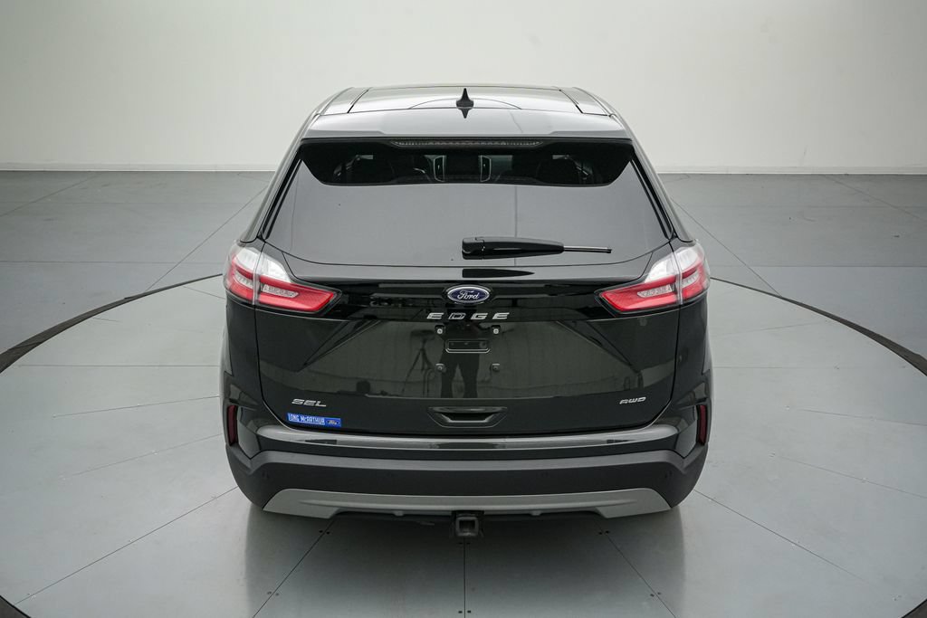 Certified 2024 Ford Edge SEL w/ Convenience Package AWD/4WD image 5