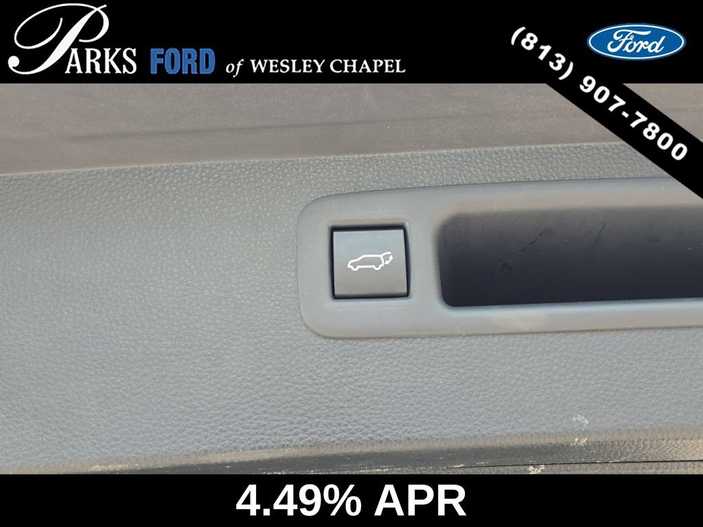 Used 2022 Toyota Highlander XLE FWD image 10