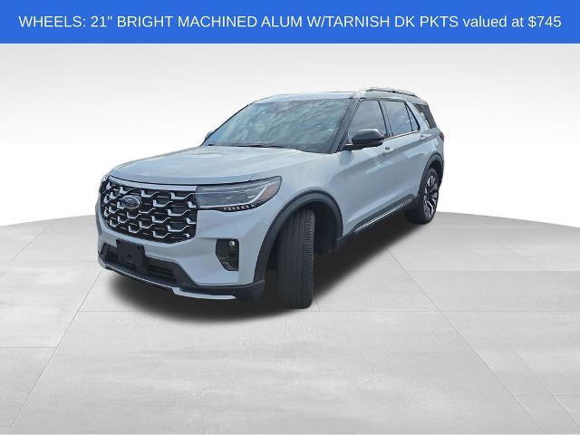Certified 2025 Ford Explorer Platinum w/ LUX Leather Package AWD/4WD image 4