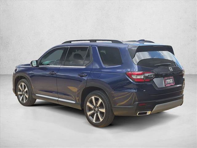 Used 2024 Honda Pilot Touring image 8