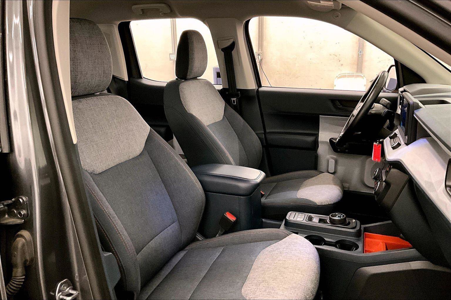 Certified 2024 Ford Maverick XLT w/ XLT Luxury Package image 7