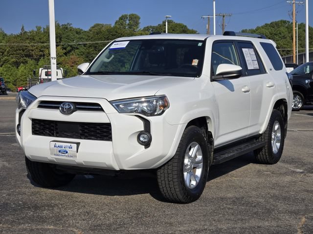 Used 2021 Toyota 4Runner SR5 AWD/4WD image 3