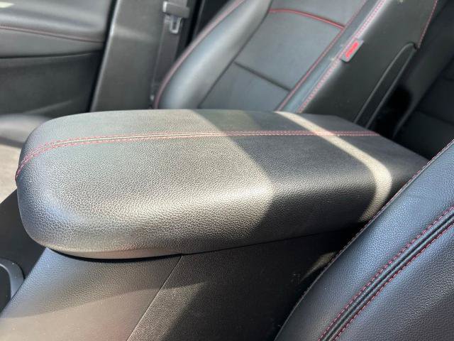 Used 2022 Chevrolet Equinox RS w/ RS Leather Package FWD image 37