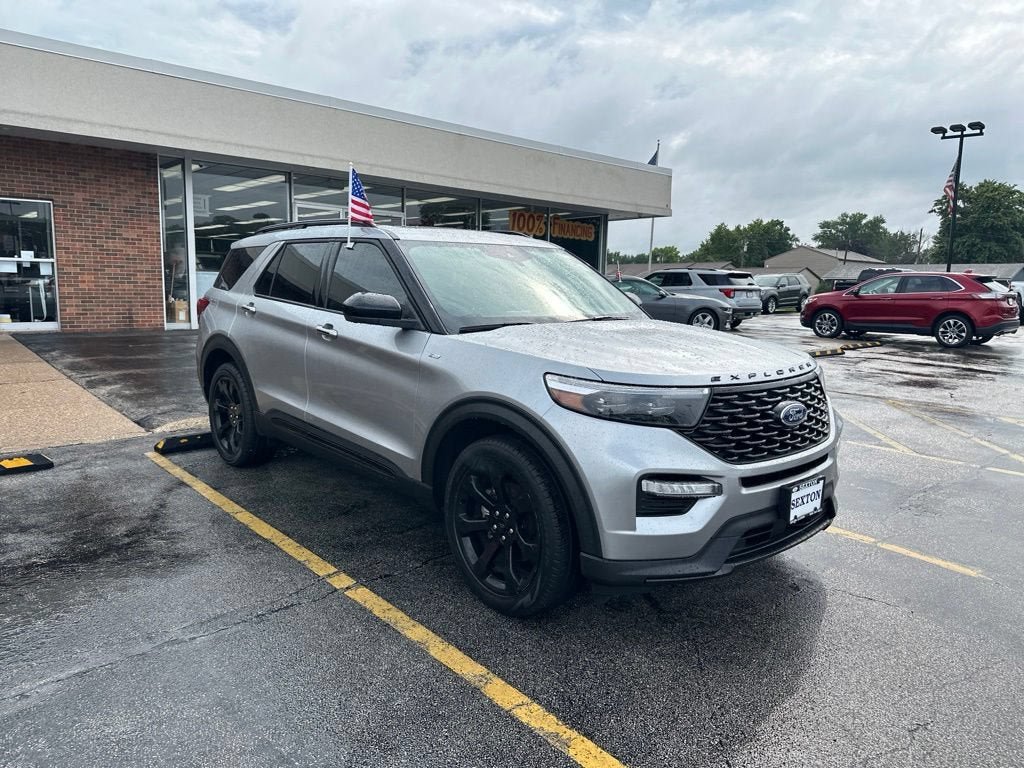 Certified 2023 Ford Explorer ST-Line w/ Class IV Trailer Tow Package AWD/4WD image 3