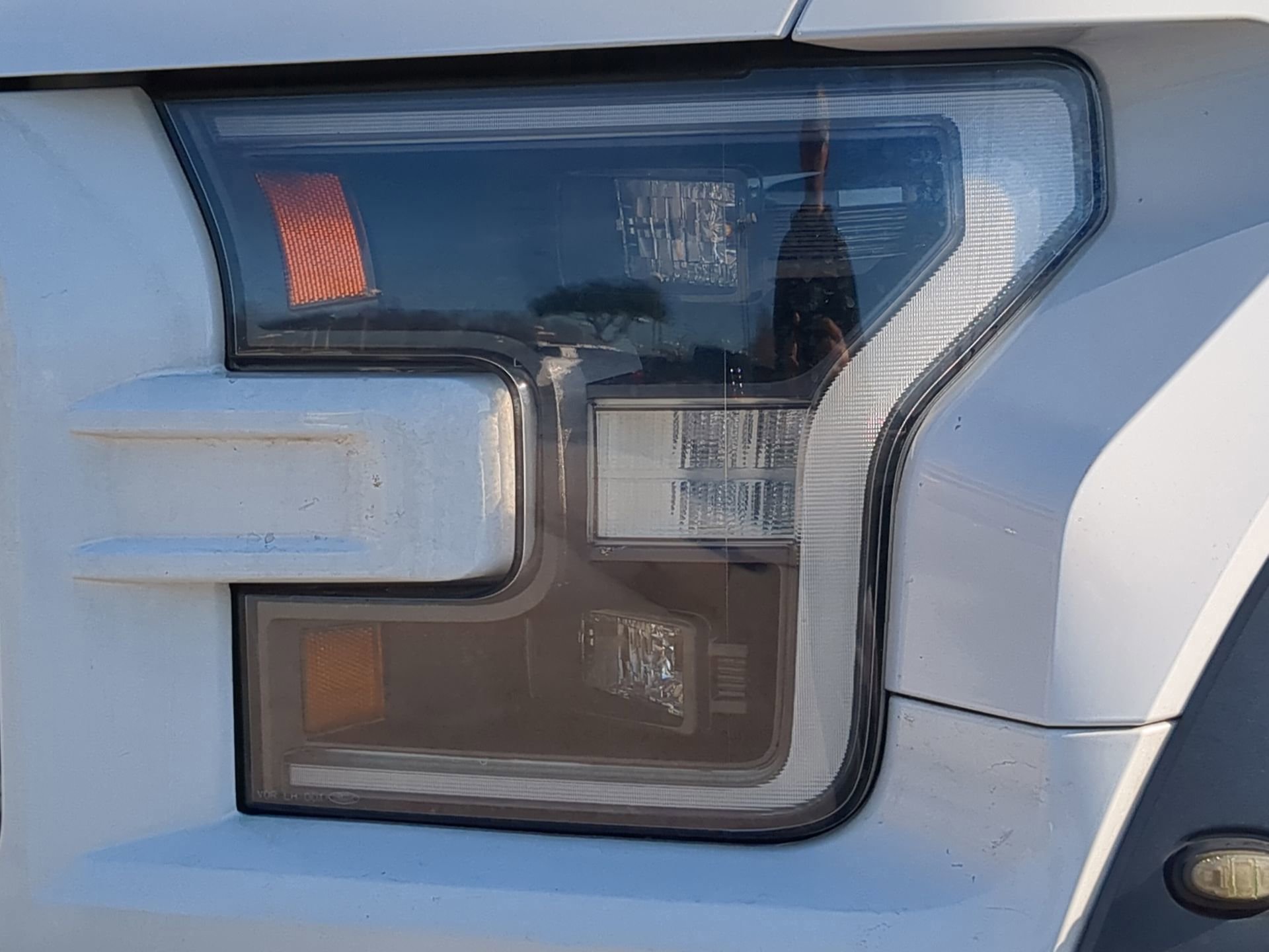 Certified 2019 Ford F150 Raptor w/ Equipment Group 802A Luxury image 36