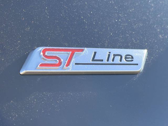 Certified 2025 Ford Explorer ST-Line AWD/4WD image 12