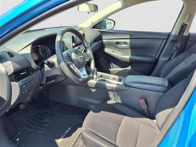 Used 2025 Nissan Sentra SV FWD image 17