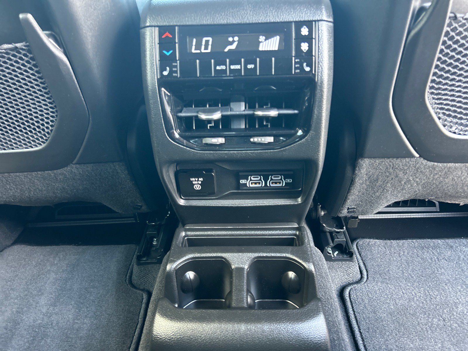 Used 2021 Jeep Grand Cherokee L Limited AWD/4WD image 22