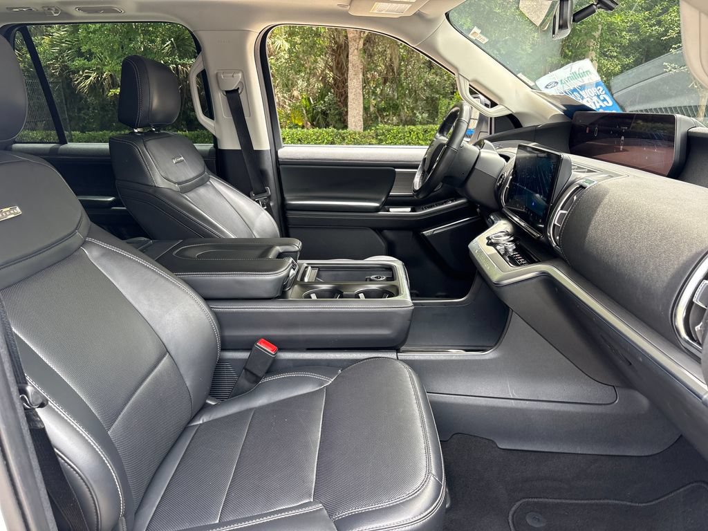 Certified 2025 Ford Expedition Max Platinum AWD/4WD image 27