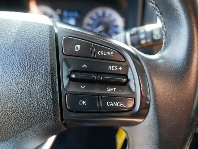 Used 2022 Hyundai Venue SEL FWD image 21