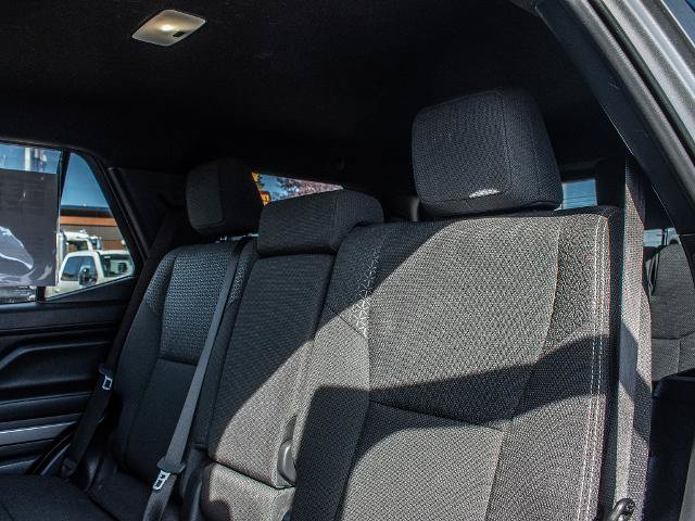 Used 2025 Toyota 4Runner SR5 AWD/4WD image 23