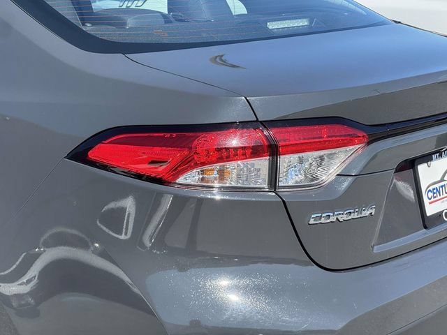 Used 2024 Toyota Corolla LE w/ LE Convenience Package FWD image 9