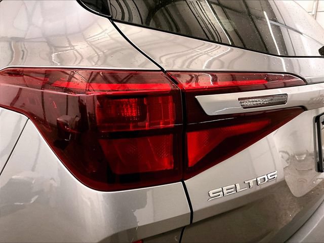 Used 2021 Kia Seltos LX AWD/4WD image 28