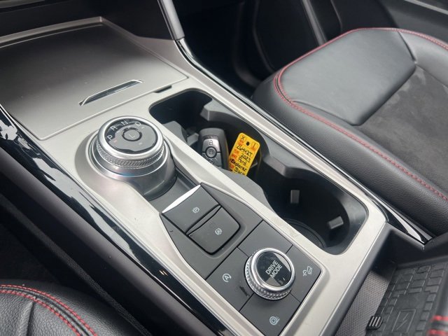 Certified 2023 Ford Explorer ST-Line image 18