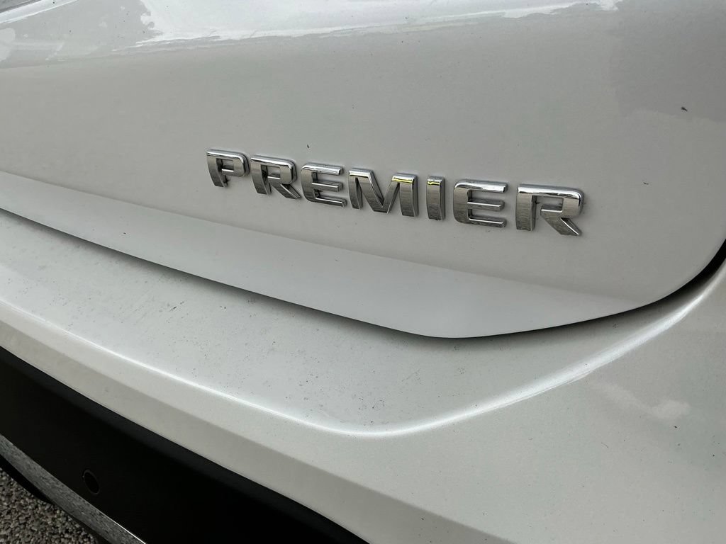 Used 2024 Chevrolet Equinox Premier FWD image 22