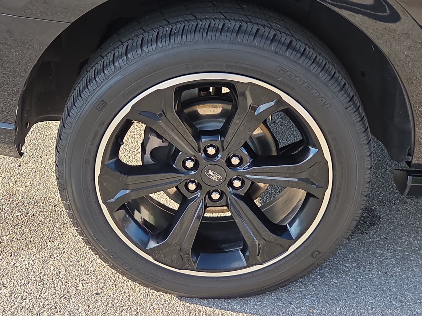 Certified 2024 Ford Expedition Limited AWD/4WD image 7