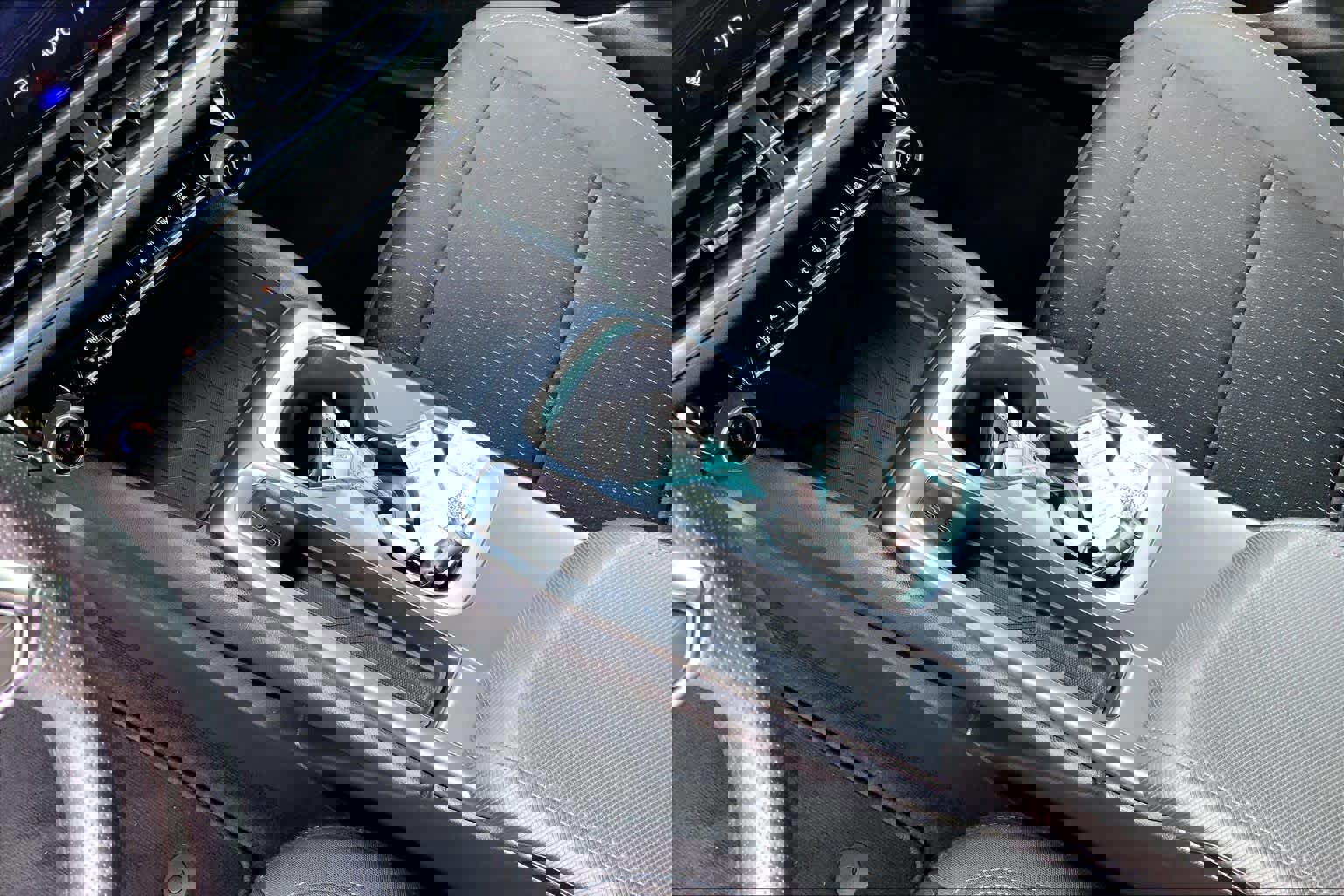 Used 2025 Chevrolet Equinox EV LT image 14