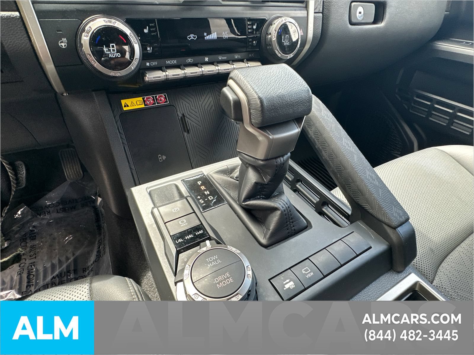 Used 2024 Toyota Tacoma Limited AWD/4WD image 35