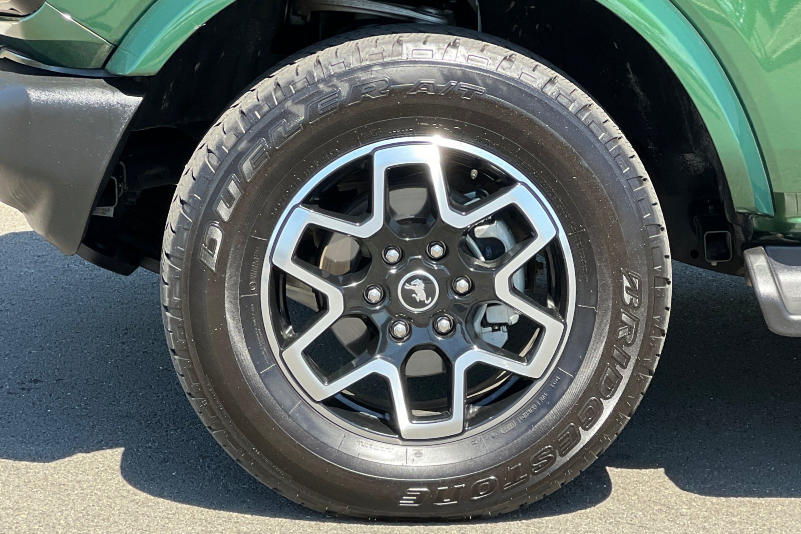 Certified 2025 Ford Bronco Outer Banks AWD/4WD image 26