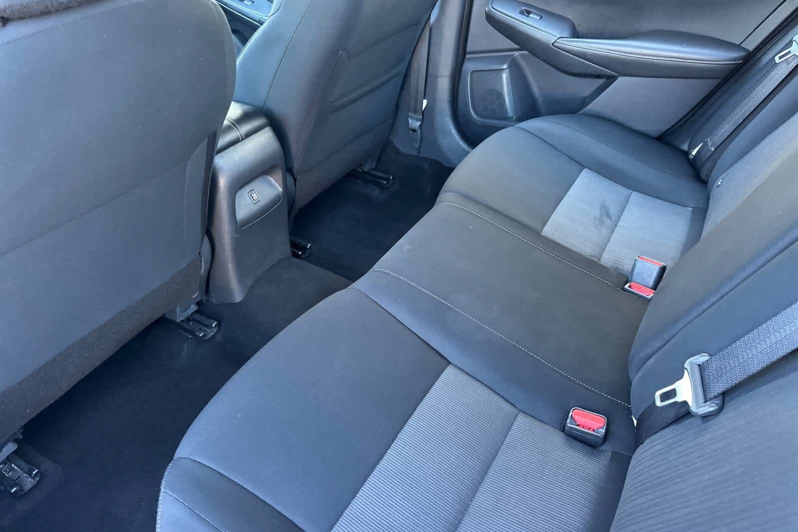 Used 2024 Nissan Sentra SV FWD image 4
