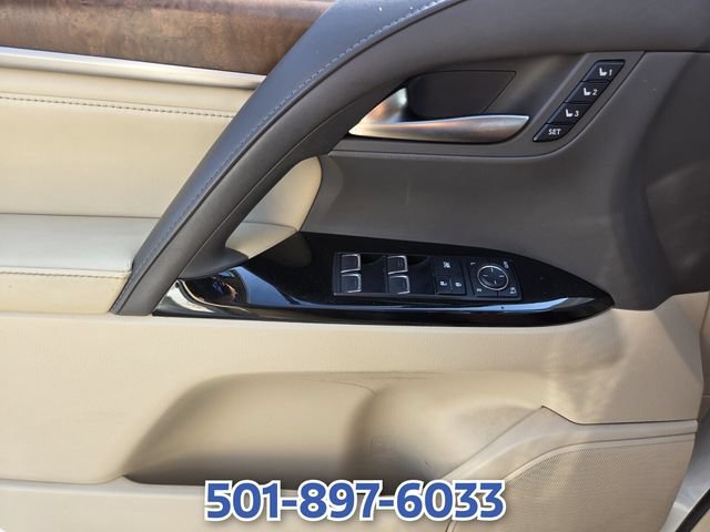 Used 2019 Lexus LX 570 4WD w/ Luxury Package image 29